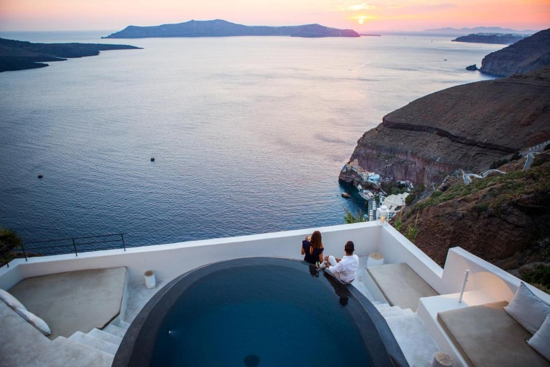 Porto Fira Suites Luaran gambar