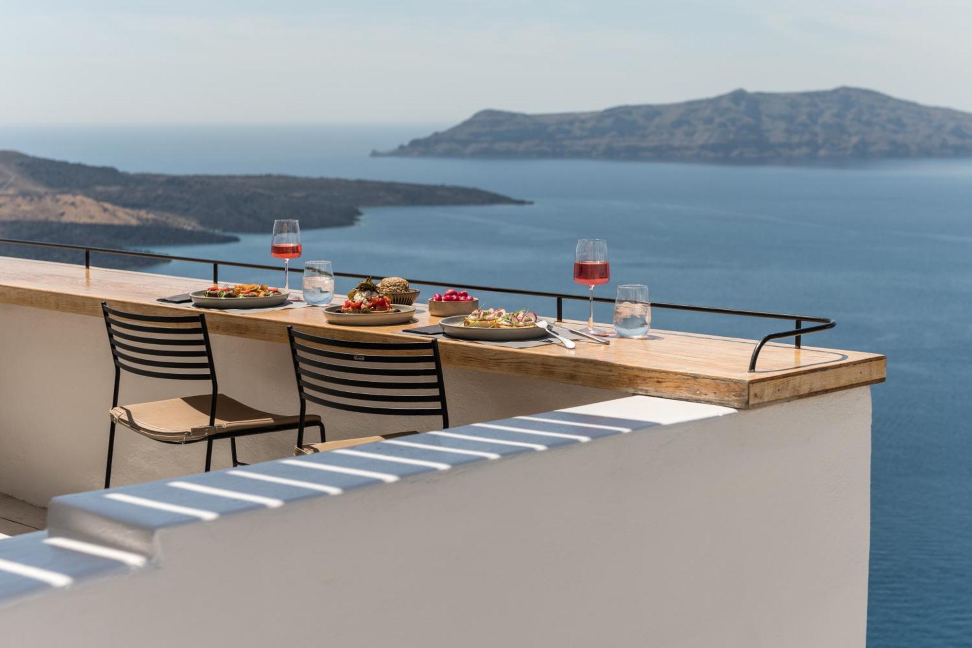 Porto Fira Suites Luaran gambar