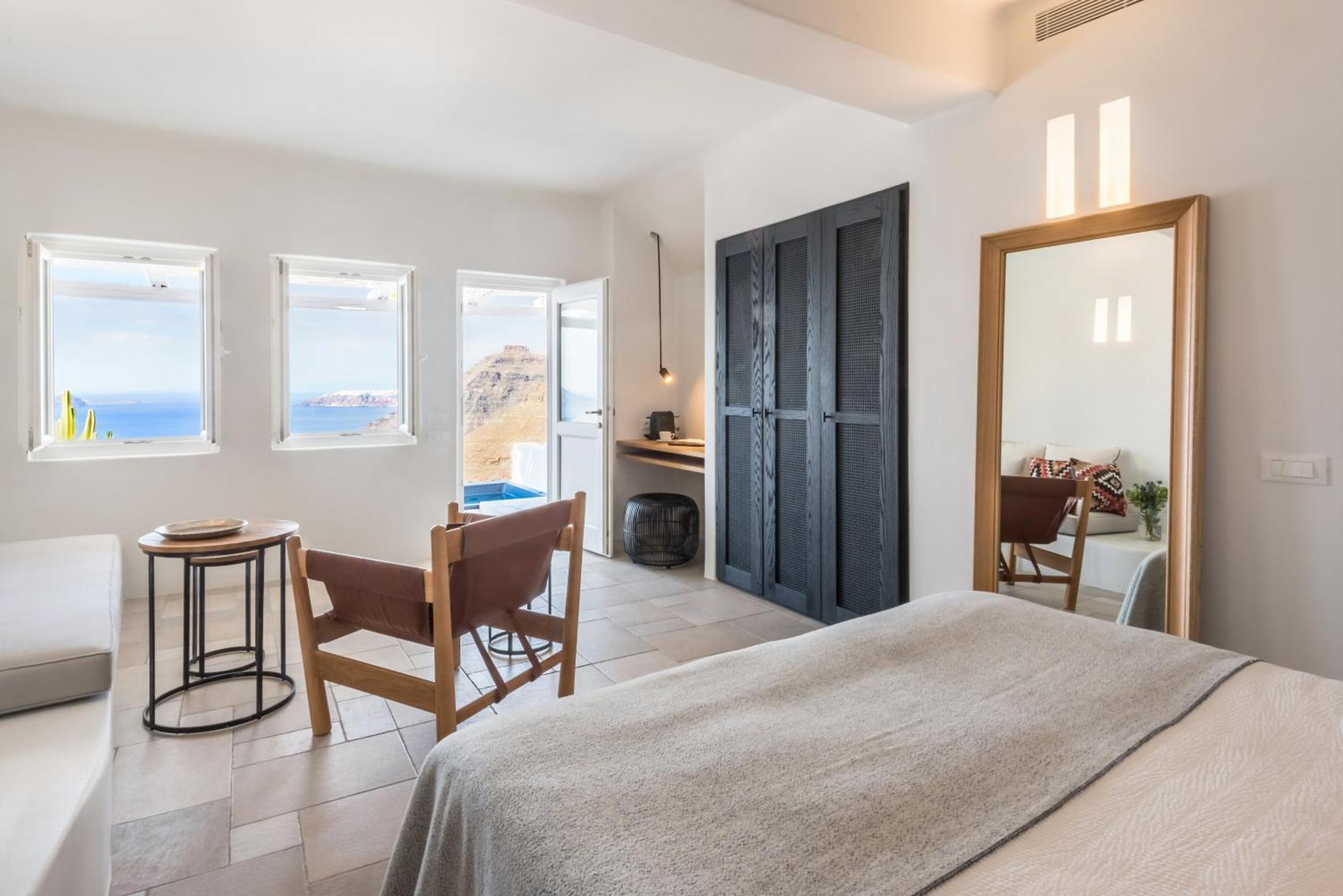 Porto Fira Suites Luaran gambar
