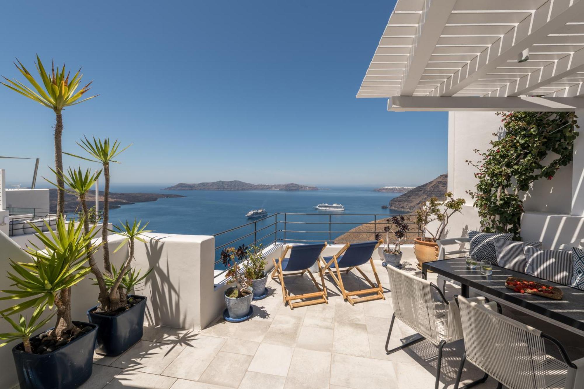 Porto Fira Suites Luaran gambar