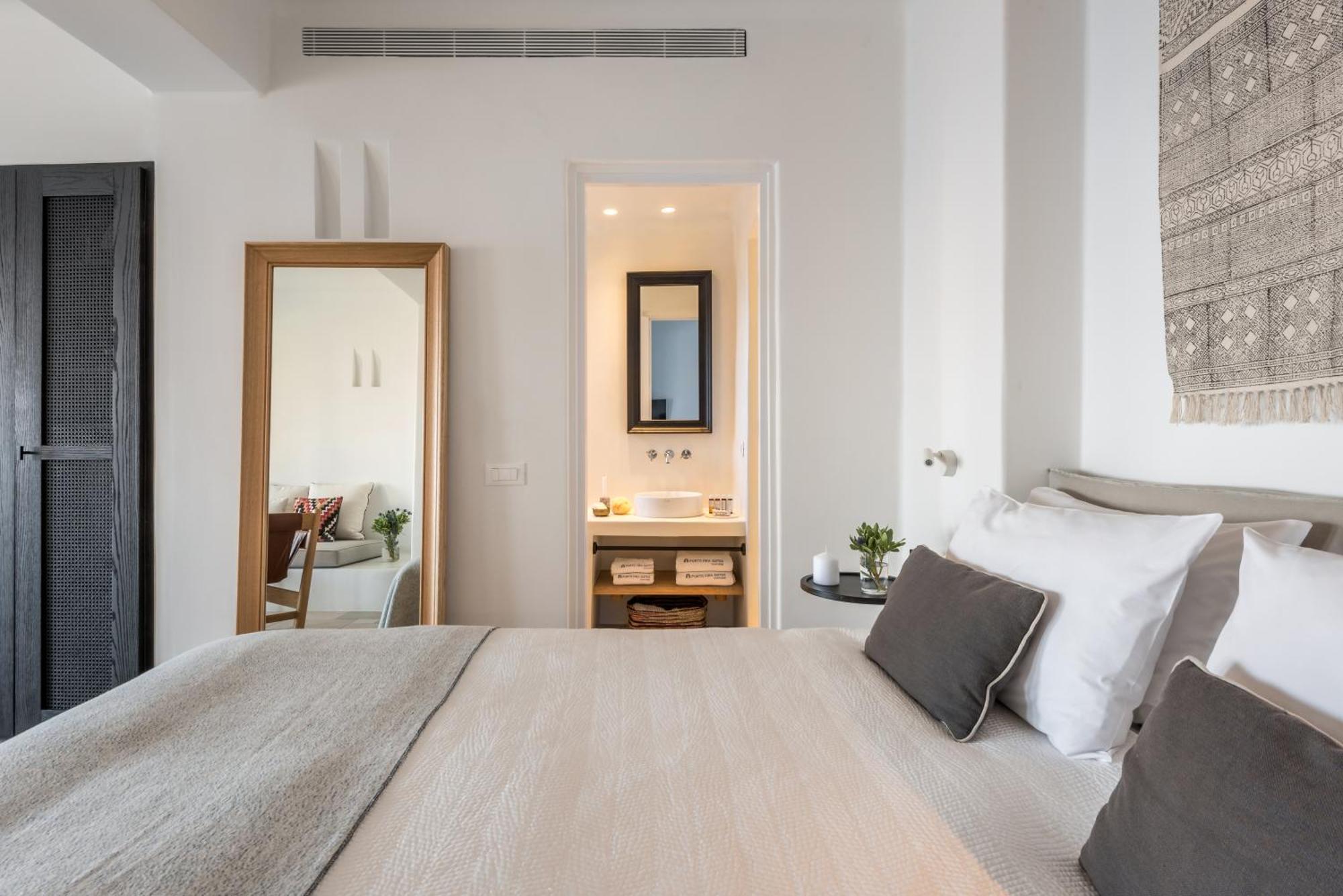 Porto Fira Suites Luaran gambar