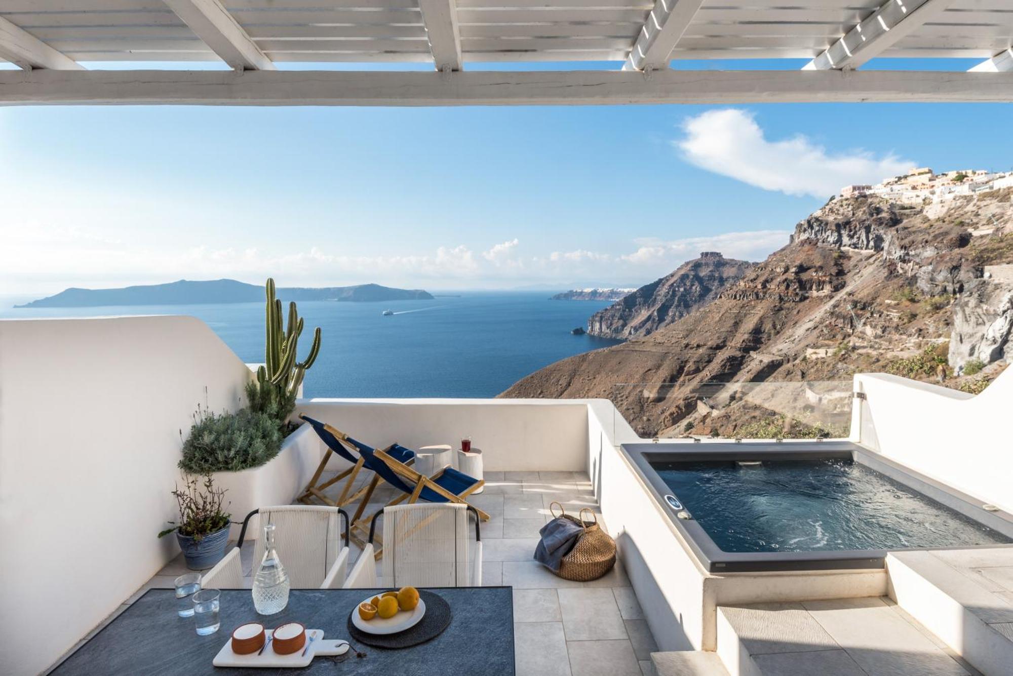 Porto Fira Suites Luaran gambar