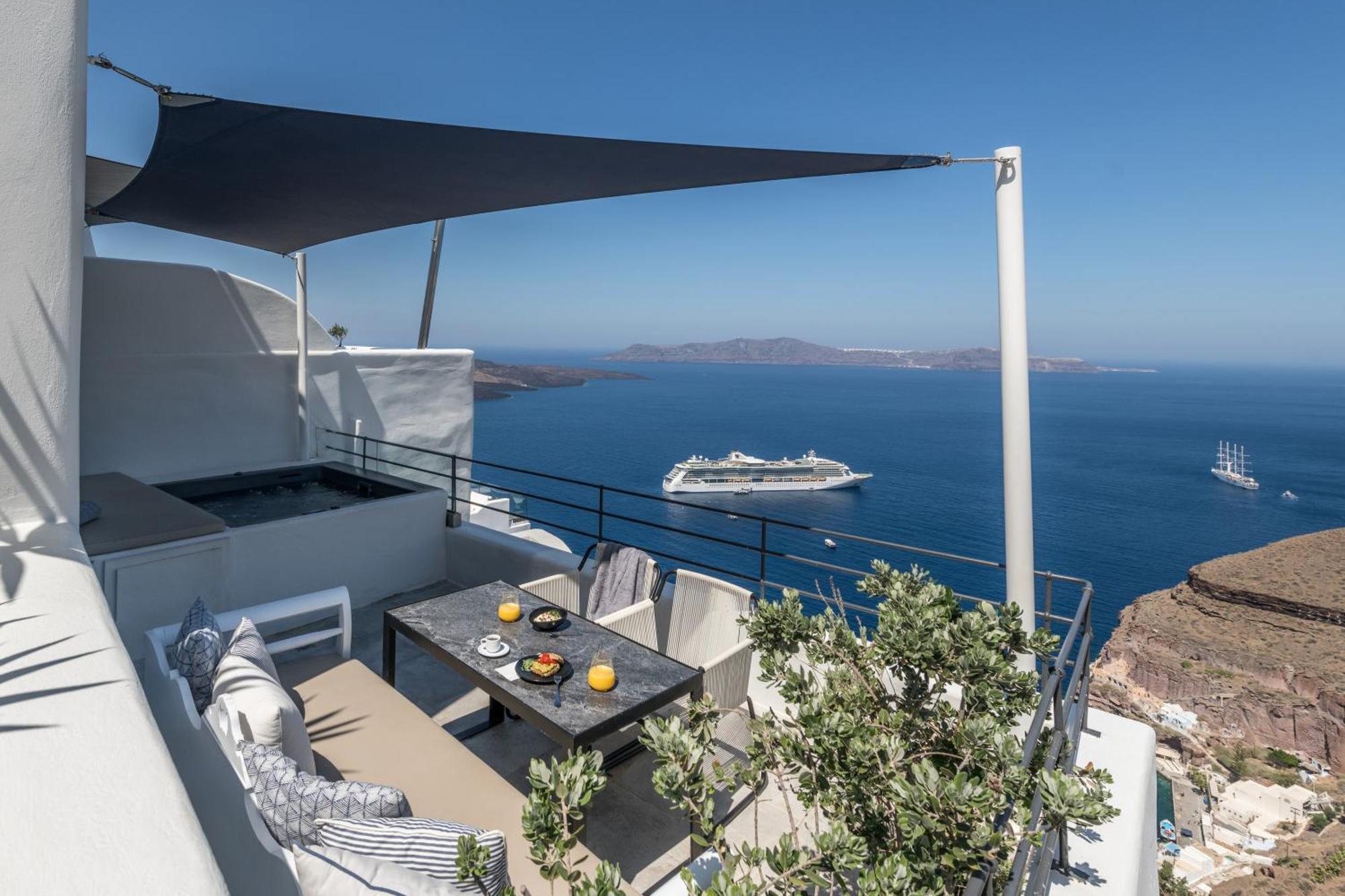 Porto Fira Suites Luaran gambar