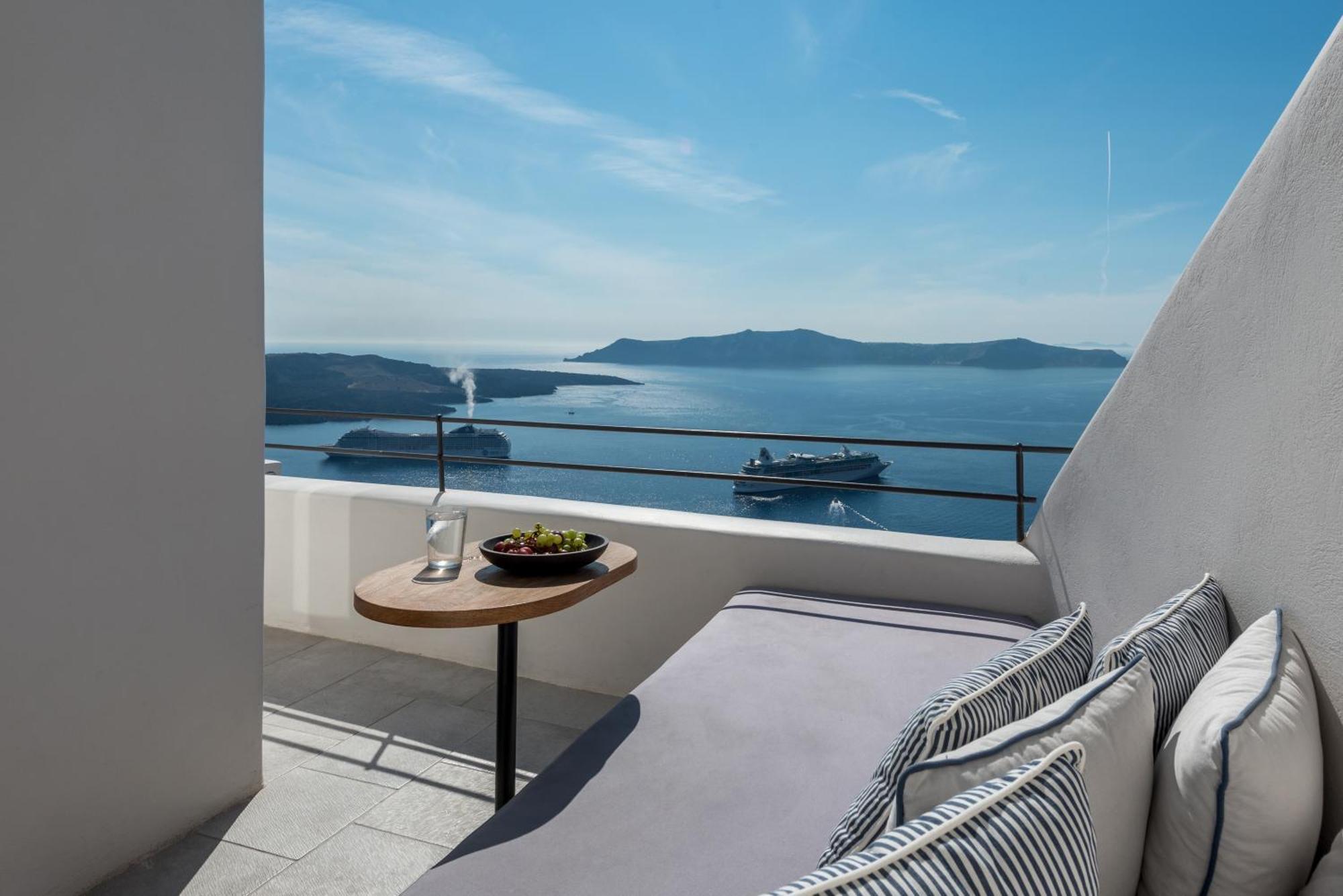 Porto Fira Suites Luaran gambar
