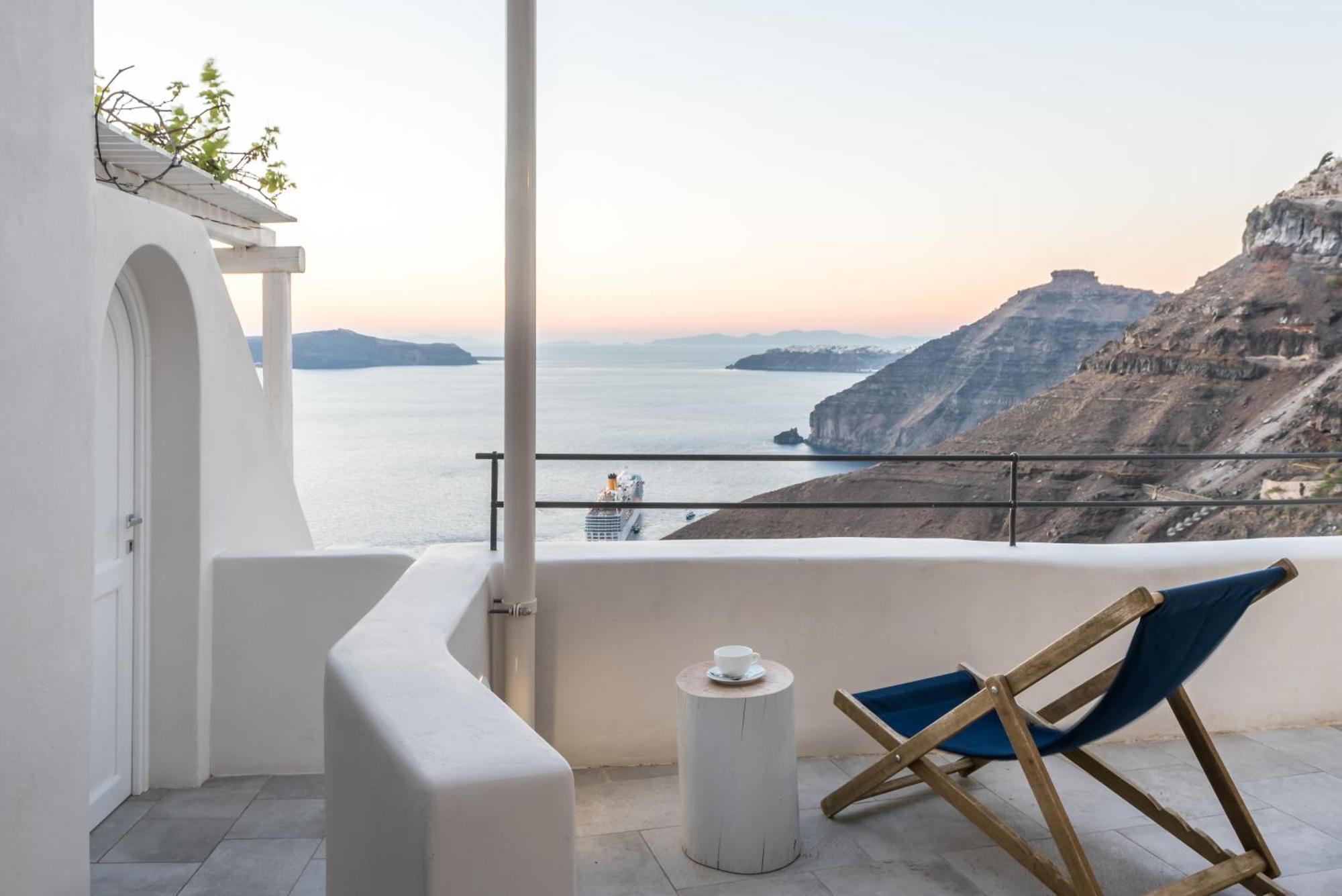 Porto Fira Suites Luaran gambar