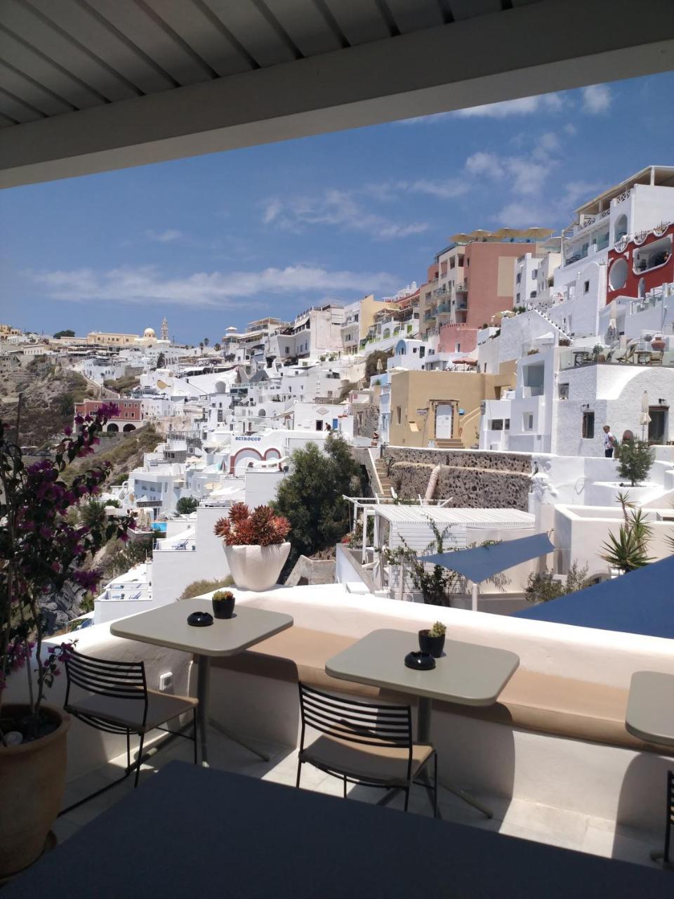 Porto Fira Suites Luaran gambar